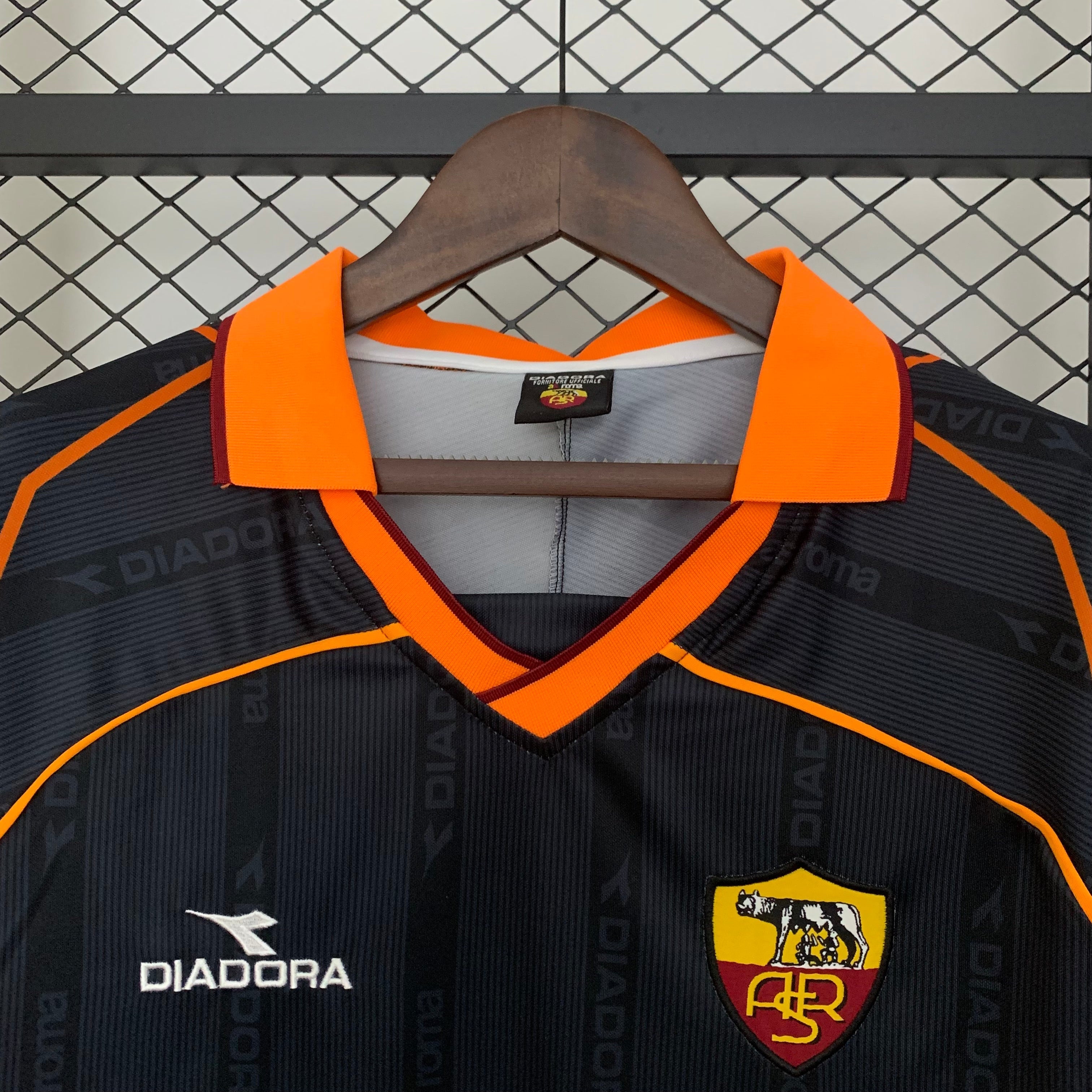 Camiseta AS Roma Visita Retro 1999/00 Versión Fan