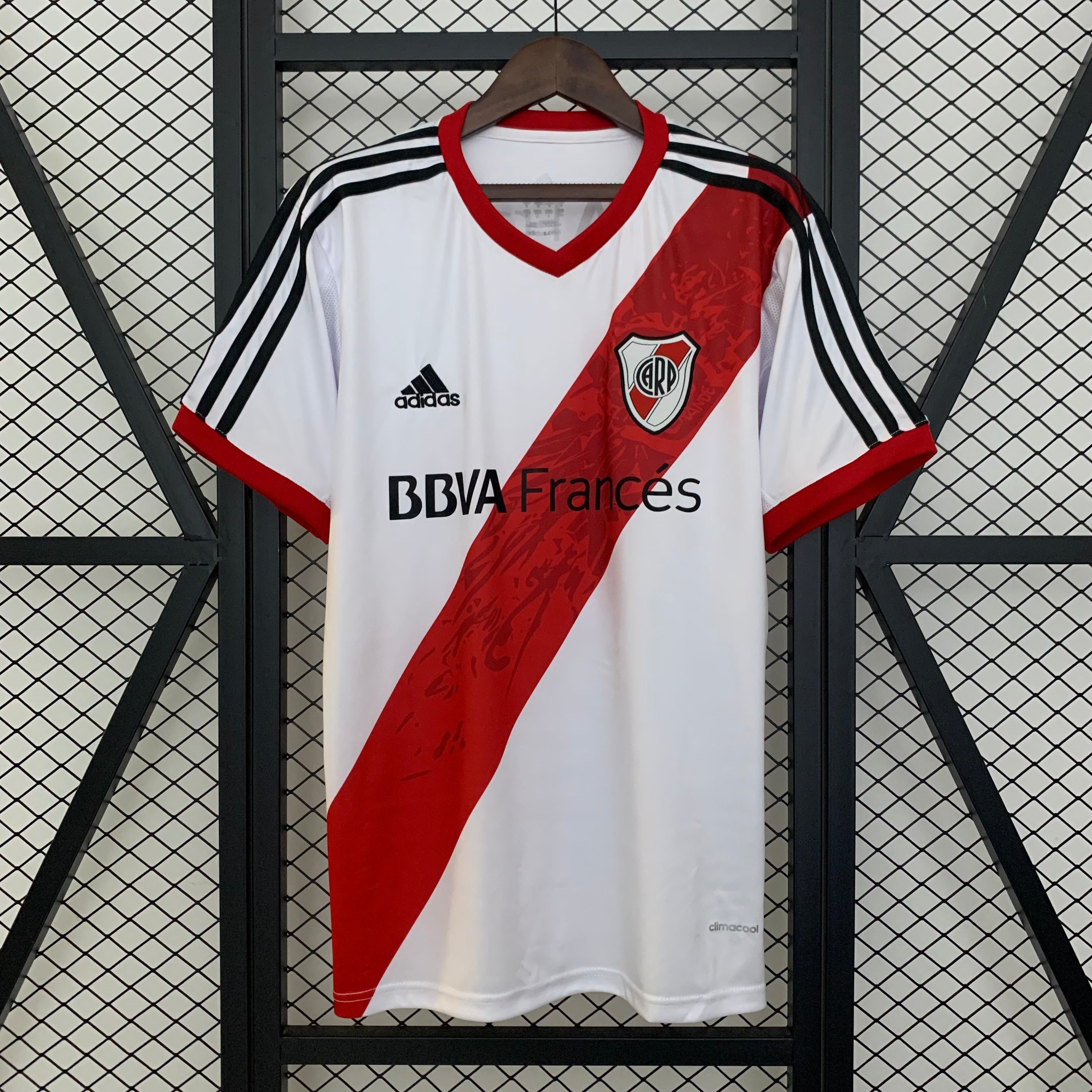 Camiseta River Plate Local Retro 2013/14 Versión Fan