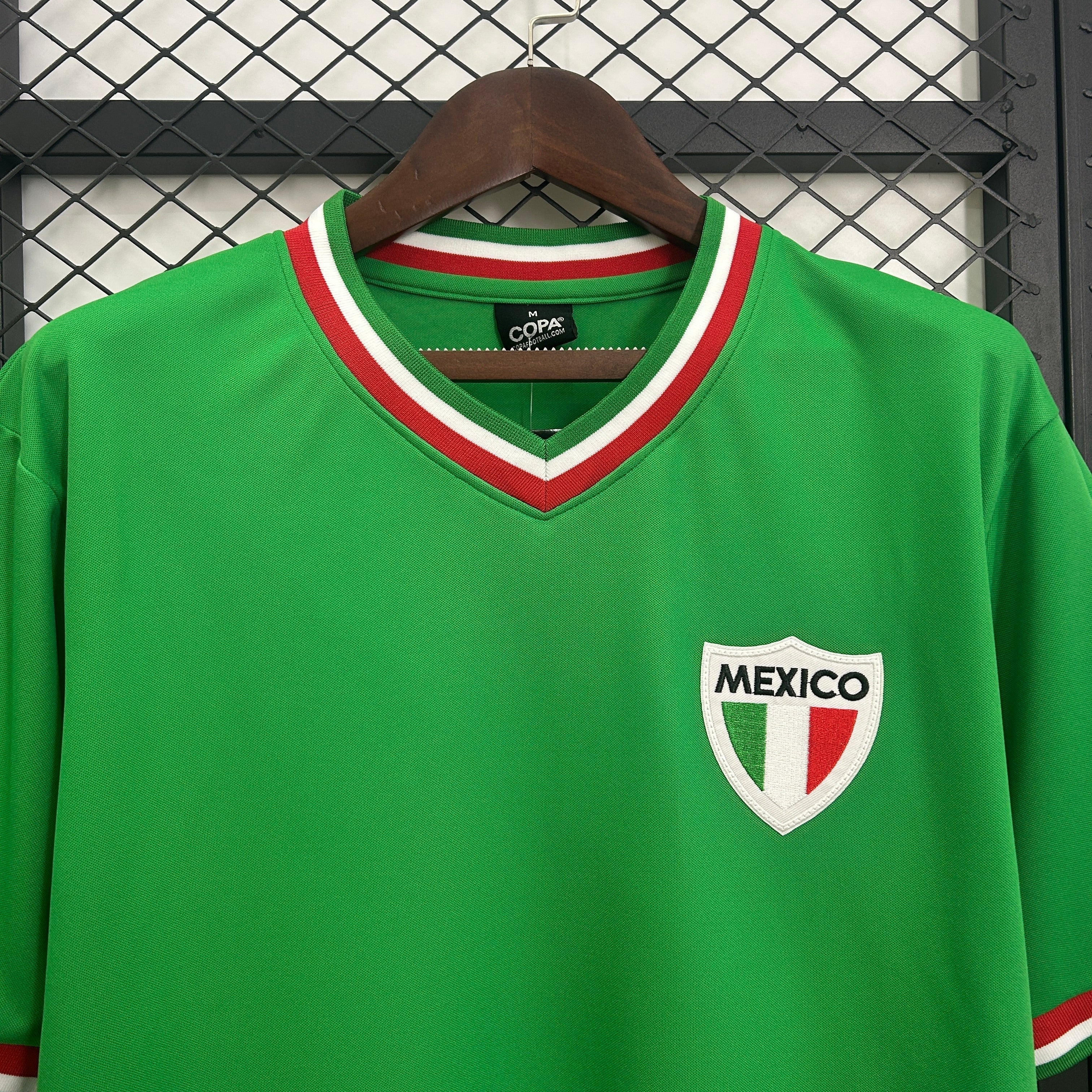 Camiseta México Local Retro 1970 Versión Fan
