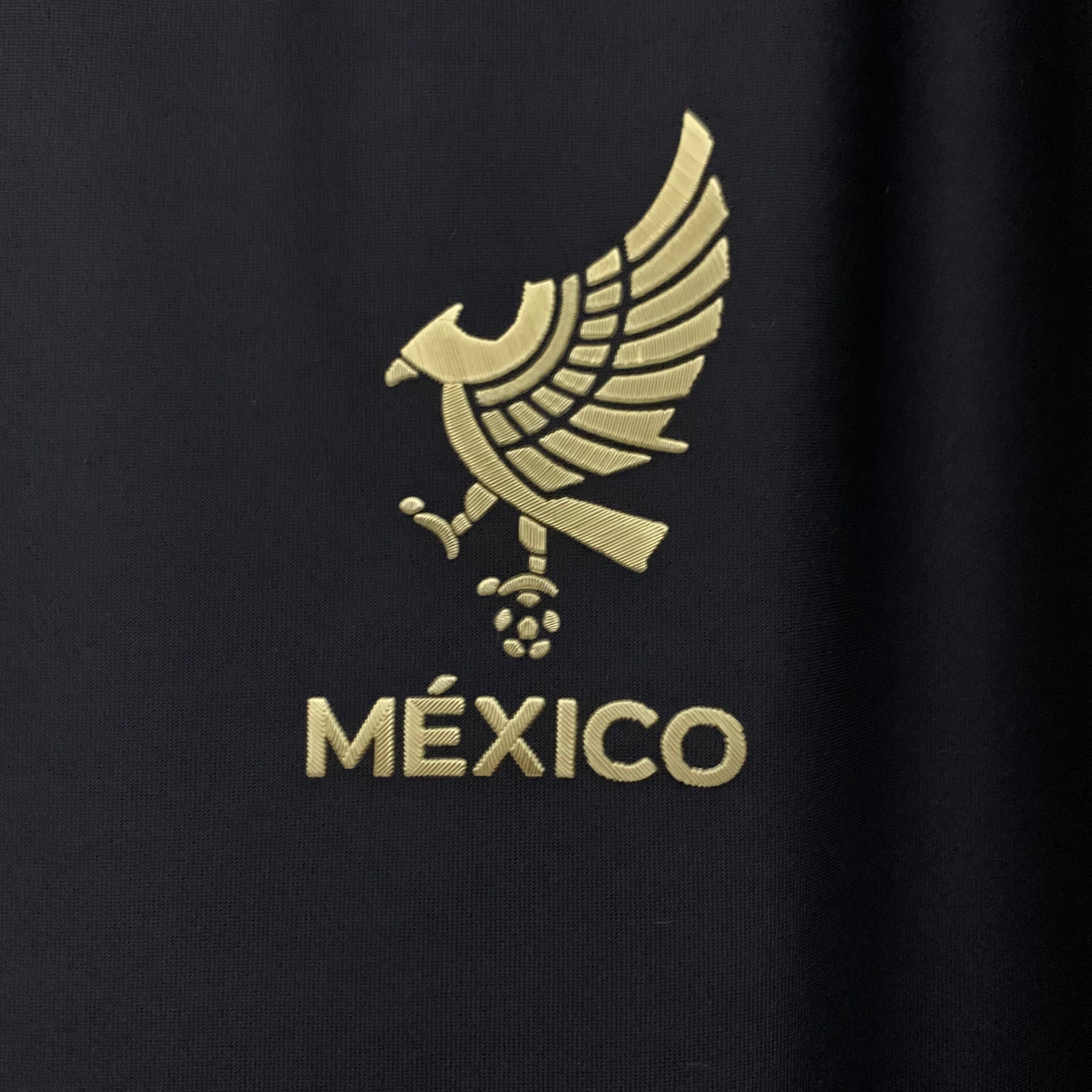 México Edición Especial Negra 2025/26 Versión Fan