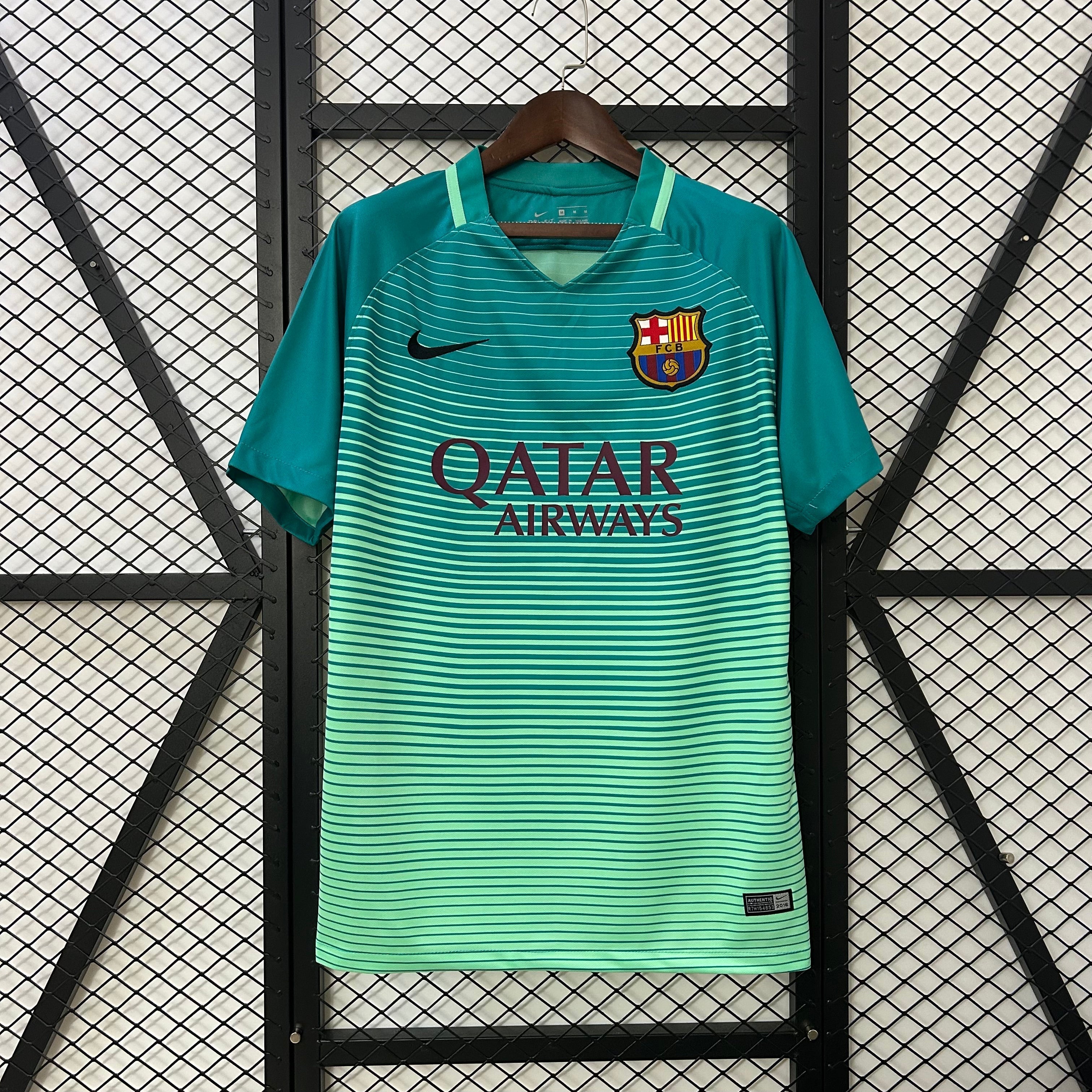Camiseta FC Barcelona Retro Tercera 2016/17 Versión Fan