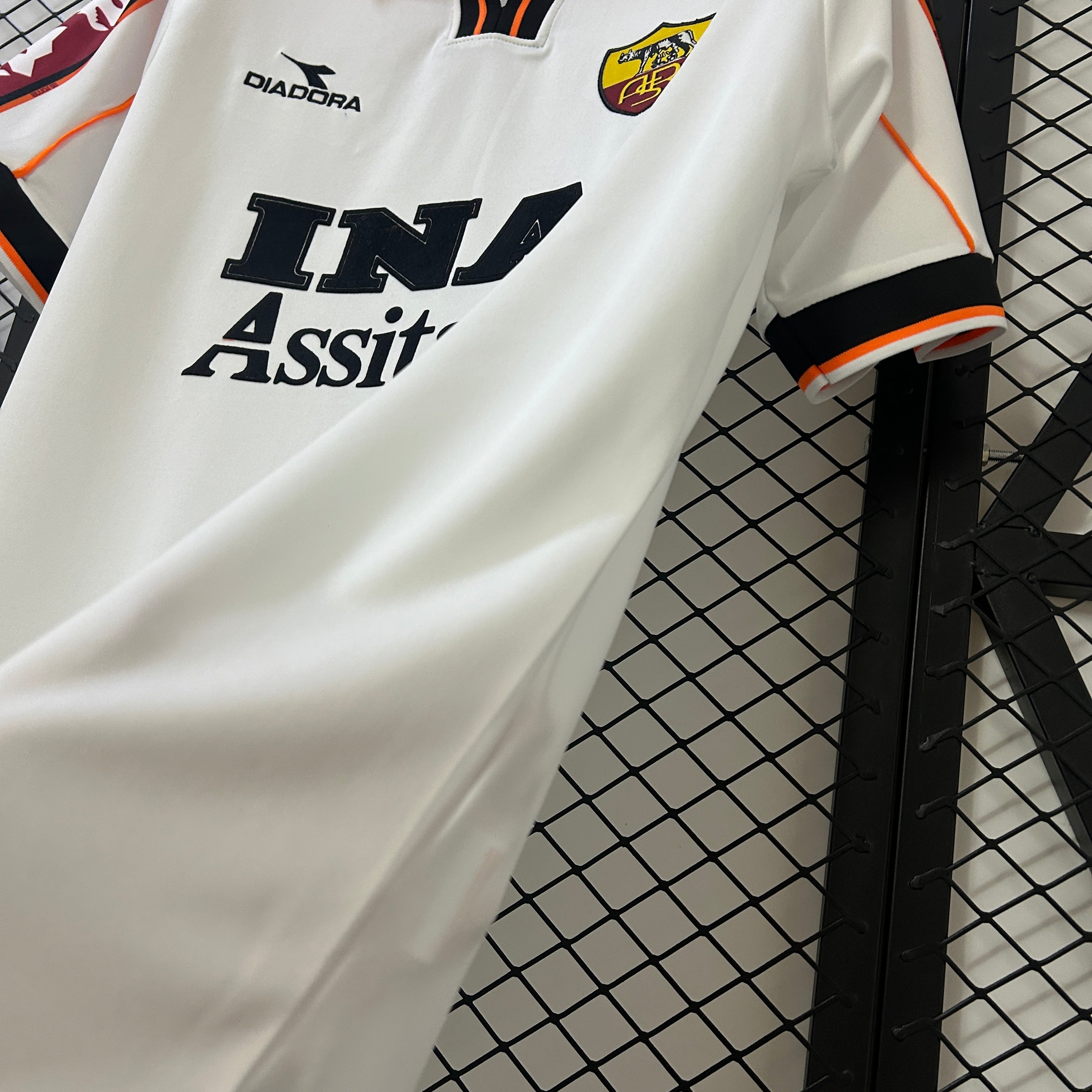 Camiseta AS Roma Visita Retro 1999/00 Versión Fan