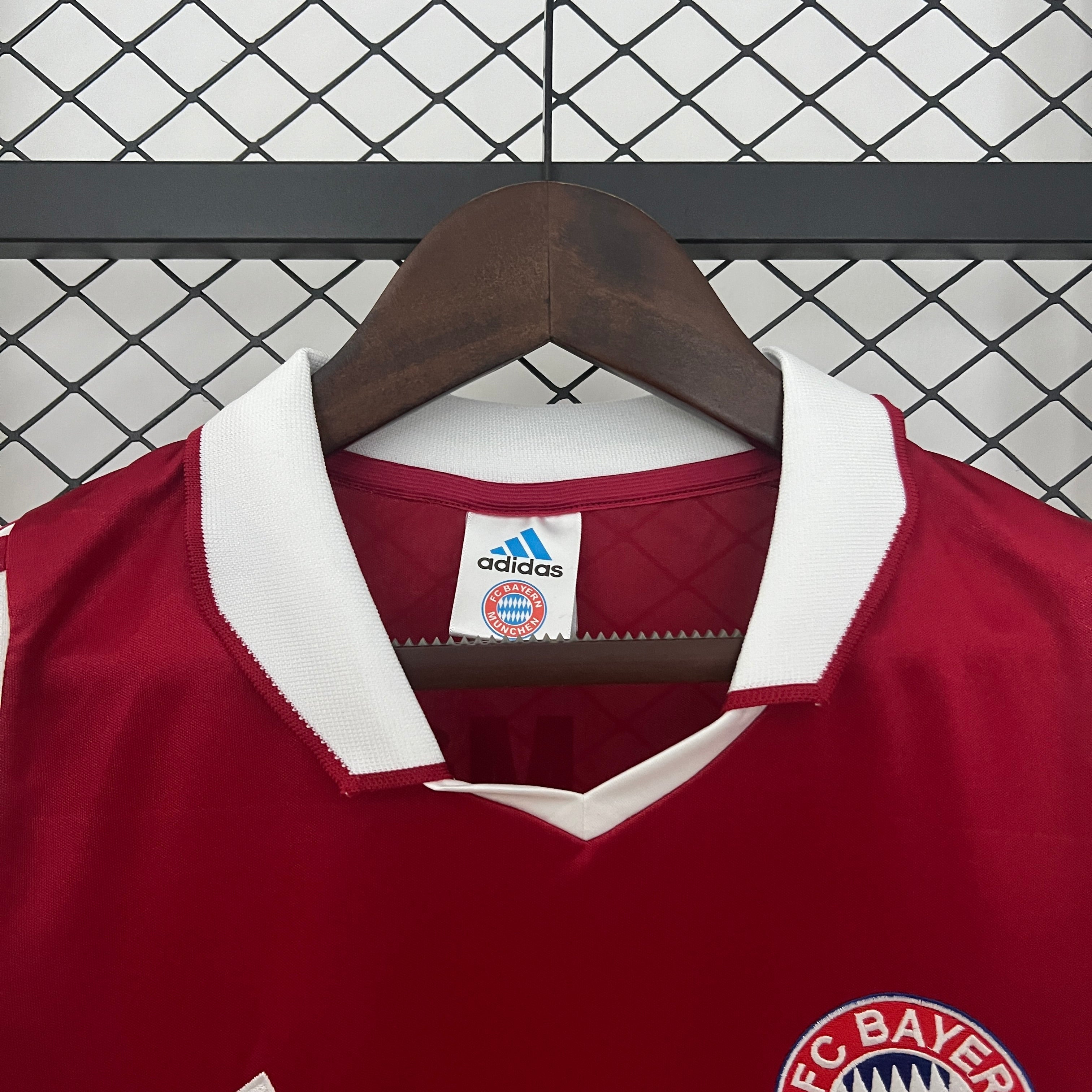 Camiseta Bayern Munich Local Retro 2003/04 Versión Fan