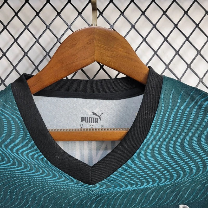 Kit niños Chivas 2023/24 Visita