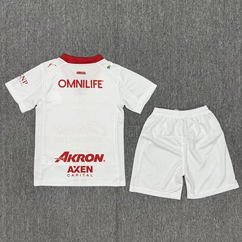 Kit niños Chivas 2025/26 Visita