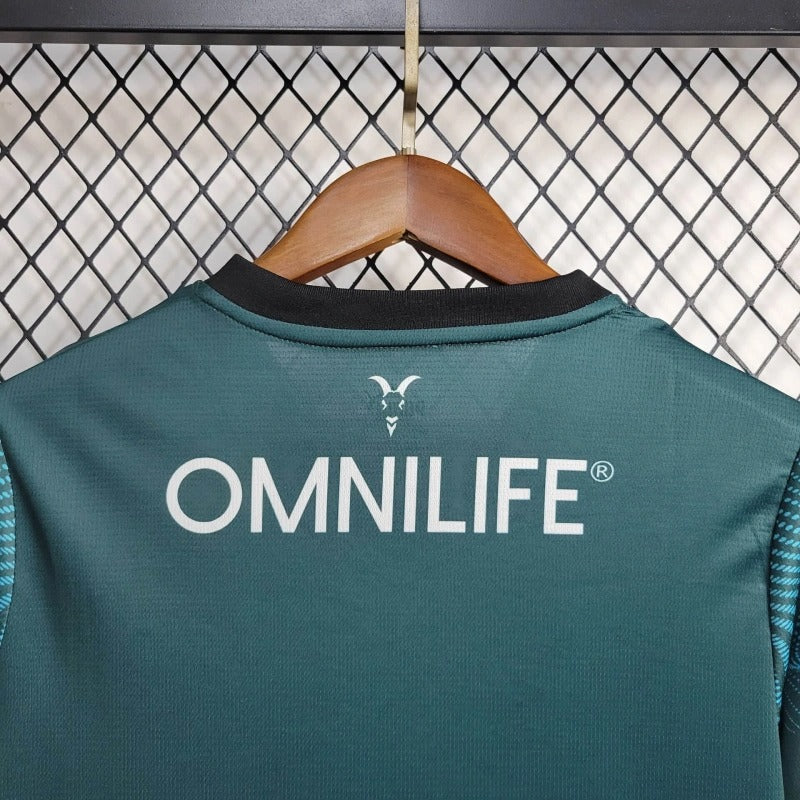 Kit niños Chivas 2023/24 Visita